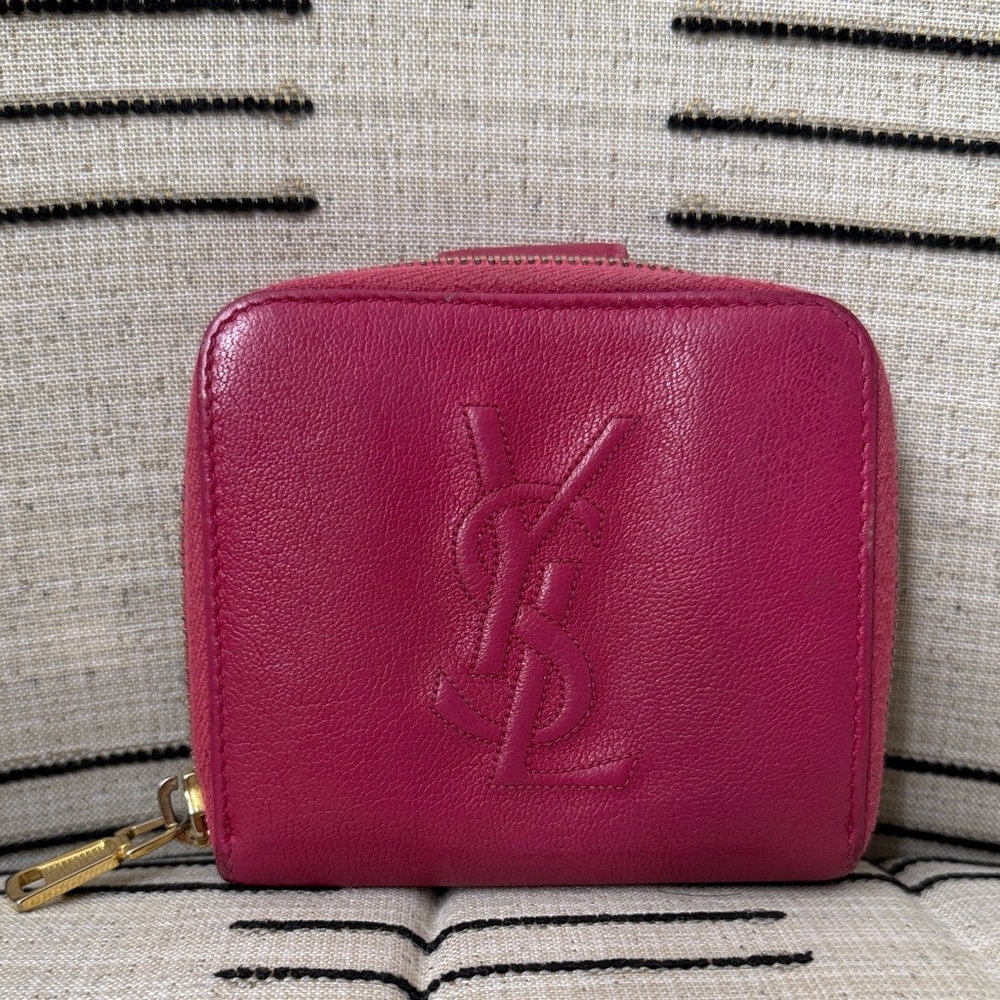 Yves Saint Laurent Leather compact Wallet